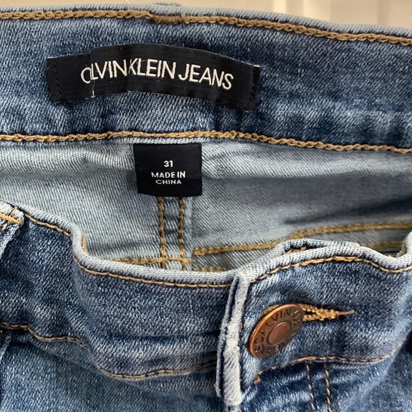 Calvin Klein blue jeans. 31 - Picture 4 of 6